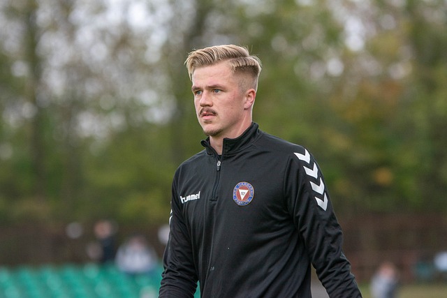 都在告訴我 都在告訴我